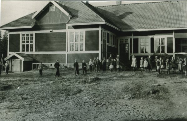 Koulu 1953